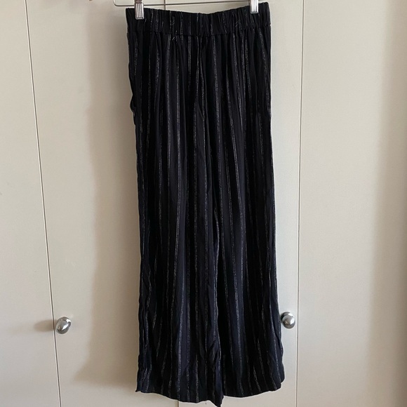 🍂fall drop🍂 Aritzia Wilfred wide leg flowy Capri faun pants - Picture 8 of 9